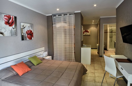 Guagno les Bains Hotel | Hôtel Des Deux Sorru