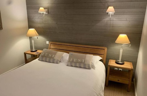 Villers-sur-Mer Hotel | Hôtel des Falaises