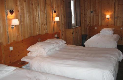 Le Sappey-en-Chartreuse Hotel | Hôtel des Skieurs