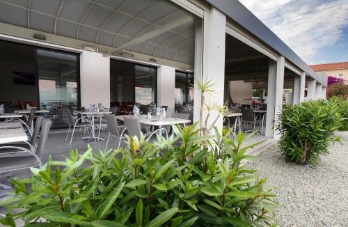 Ventiseri Hotel | Hôtel Des Nacres