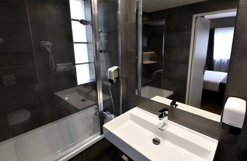 Quartier du chateau Hotel | Hôtel des Quatrans