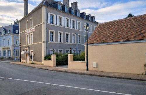 Bourbon-Lancy Apartment | Hôtel des Thermes
