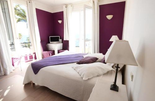 Cros-de-Cagnes Hotel | Hôtel du Bord de Mer "Le Vanillé"