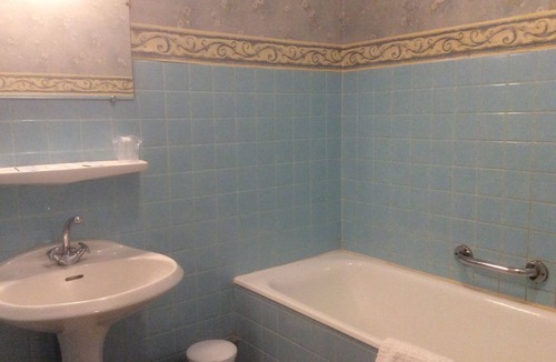 Pont-de-Vaux Hotel | Hôtel Du Commerce