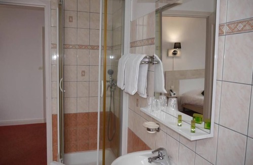 Quintin Hotel | Hôtel du Commerce