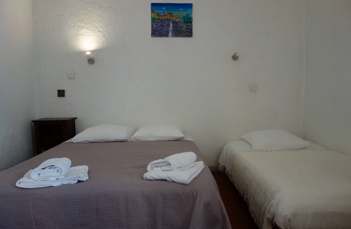 Pertuis Hotel | Hôtel du Cours