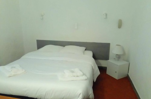 Pertuis Hotel | Hôtel du Cours