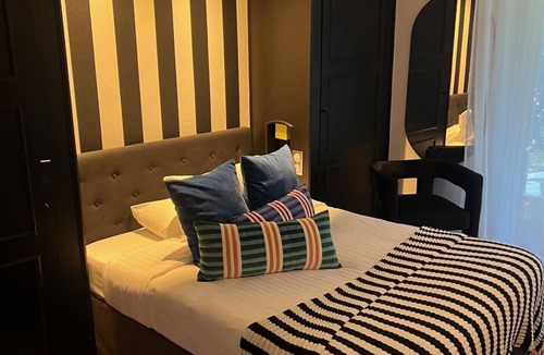 Marcq-en-Baroeul Hotel | Hôtel du Croisé