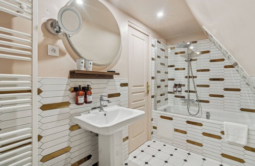 Strasbourg -Saint-Denis Hotel | Hôtel Du Flâneur