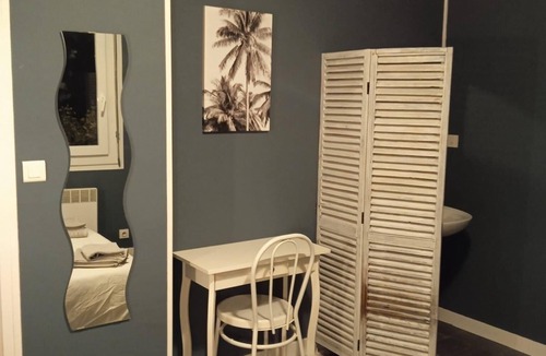 Saint-Bris-des-Bois Hotel | Hôtel du Grand Chêne