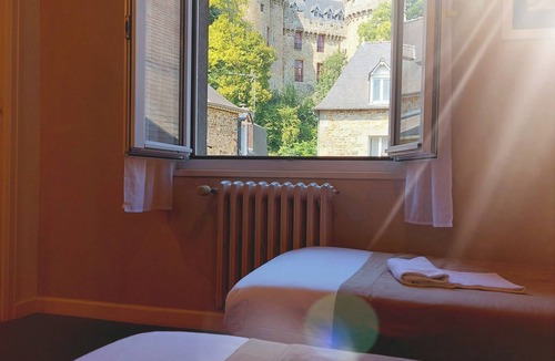 Combourg Hotel | Hôtel du Lac