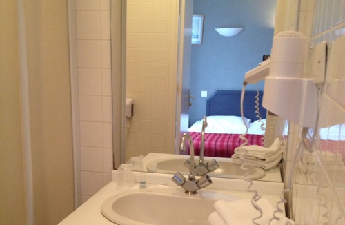 Combourg Hotel | Hôtel du Lac