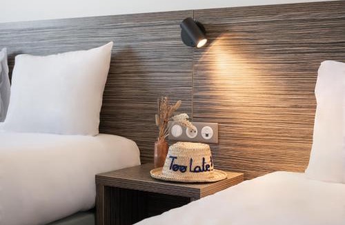 Palavas-les-Flots Hotel | Hôtel du Midi Plage