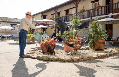 Arbigny Hotel | Hôtel du Moulin de la Brevette
