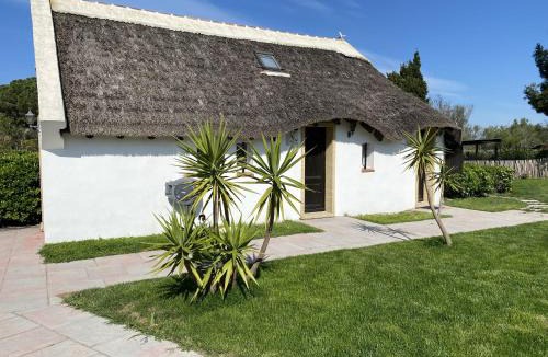 Saintes-Maries-de-la-Mer Hotel | Hôtel du Pont Blanc