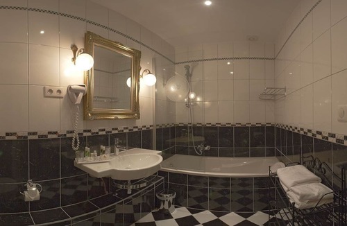 Thann Hotel | Hôtel Du Parc