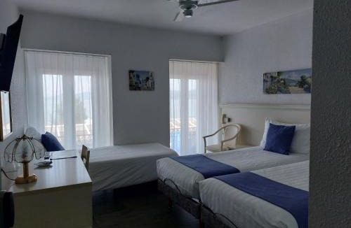 Villeneuve Hotel | Hôtel du Port