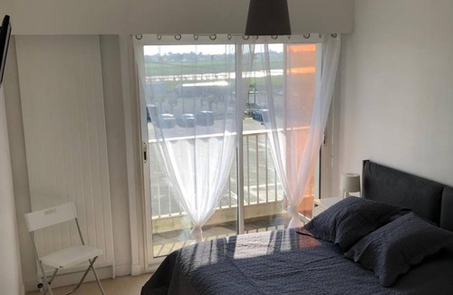 LʼAiguillon-sur-Mer Hotel | Hôtel du port