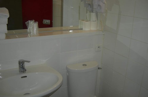 Mantes-la-Jolie Hotel | Hôtel du Val de Seine