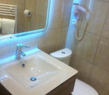 Mantes-la-Jolie Hotel | Hôtel du Val de Seine