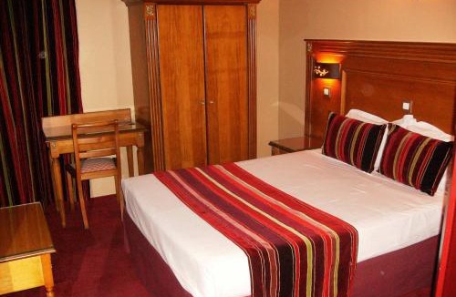 Mantes-la-Jolie Hotel | Hôtel du Val de Seine