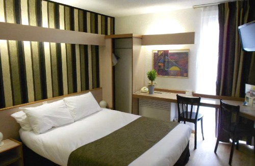 Magnanville Hotel | Hôtel Eclipse