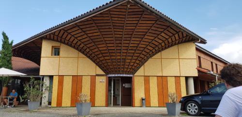 Semeac Hotel | Hôtel Eco Logis Espace Bellevue