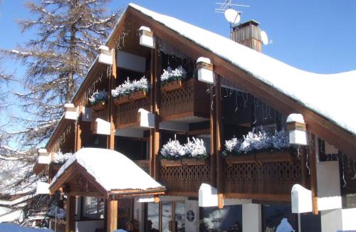 Les Claux Hotel | Hôtel Ecureuil