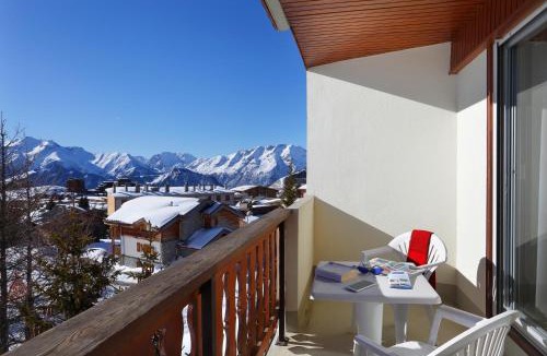 Cognet Hotel | Hôtel Eliova Le Chaix