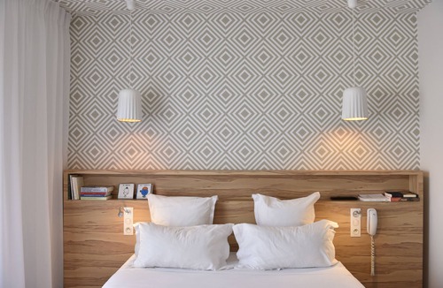 Laval Hotel | Hôtel et Apparts Marin