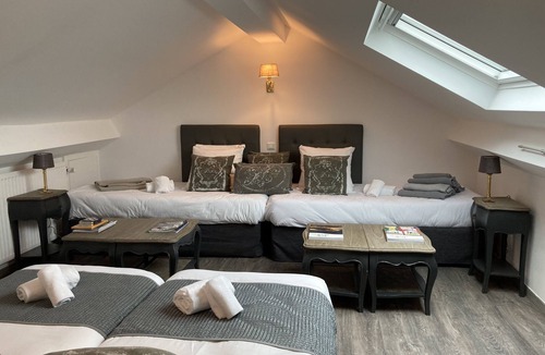 Grandvillers Hotel | Hôtel et Gîtes L'Ecrin