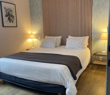 Lesperon Hotel | Hôtel et RESTAURANT traditionnel L' Escalandes