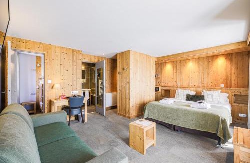 Correncon-en-Vercors Hotel | Hôtel et Spa les Clarines