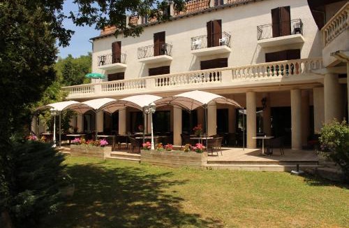 Chancelade Hotel | Hôtel Etang des Reynats