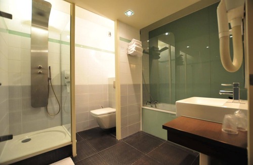 Quartier Chorier-Berriat Hotel | Hôtel Europole