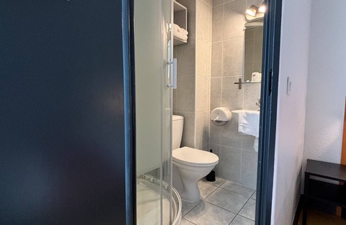 Saint Tronquet Business Park Hotel | Hôtel Face West Le Pontet