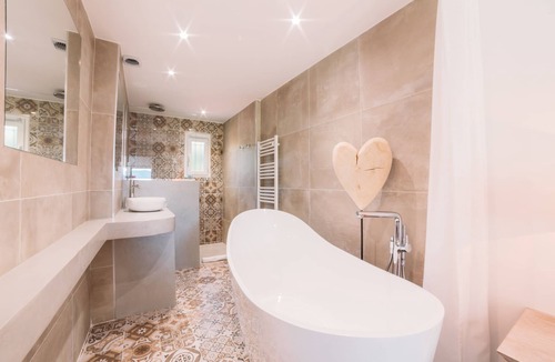 Cogolin Hotel | Hôtel Font Mourier