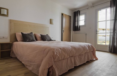 Saint-Michel-l'Observatoire Hotel | Hôtel Galilee