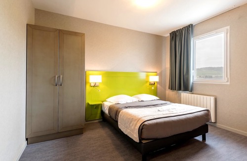 Saint-Symphorien-sur-Coise Hotel | Hôtel l'Horizon