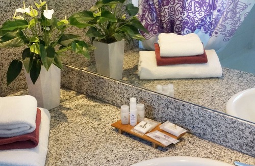 Zola - Pressense Hotel | Hôtel Gratte-Ciel Ariana