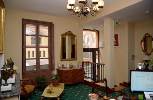 Les Chalets - Saint-Aubin - Saint-Etienne Hotel | Hôtel Héliot, Cosy Places by Charme & Caractère