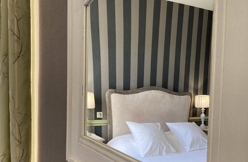 Vals-les-Bains Hotel | Hôtel Helvie