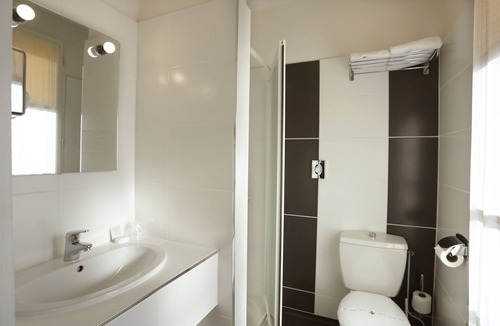 Coutras Hotel | Hôtel Henri IV