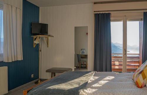 Icogne Hotel | Hôtel historique Chez Elsy - Crans-Sapins