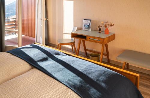 Icogne Hotel | Hôtel historique Chez Elsy - Crans-Sapins