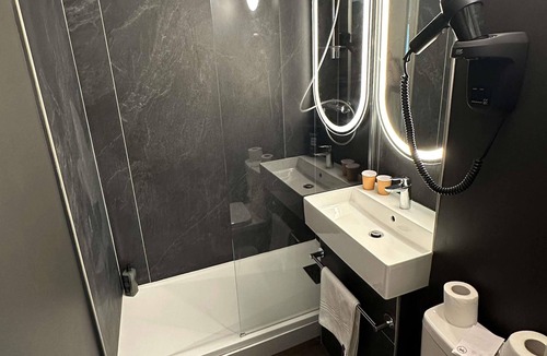 Abbeville Hotel | Hôtel ibis Abbeville