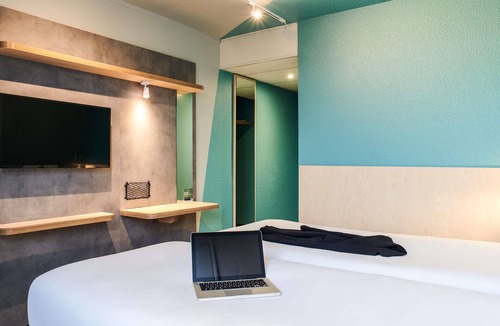 Coueron Hotel | Hôtel Ibis Budget Nantes Ouest Atlantis Couëron