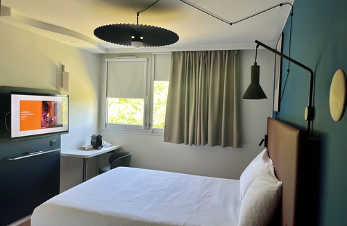 Fontaine-Notre-Dame Hotel | Hôtel ibis Cambrai