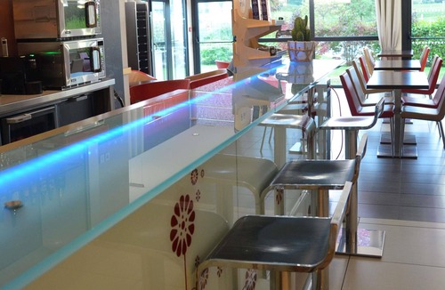 Ploumagoar Hotel | Hôtel Ibis de Guingamp Cœur de Bretagne