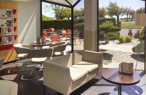 Saintes Hotel | Hôtel ibis Saintes